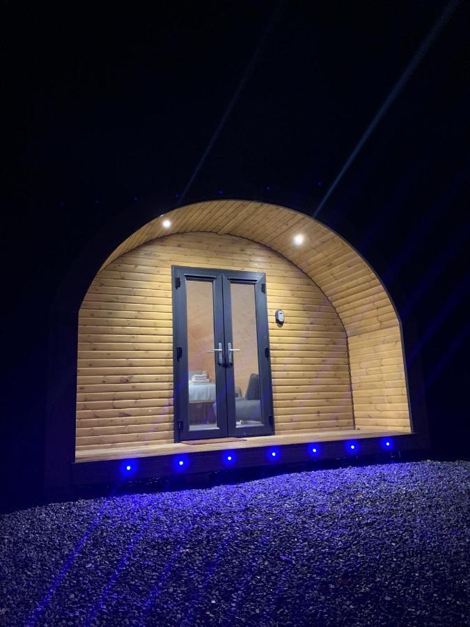 The Highland Hideaway Pod Villa Corpach Exterior photo